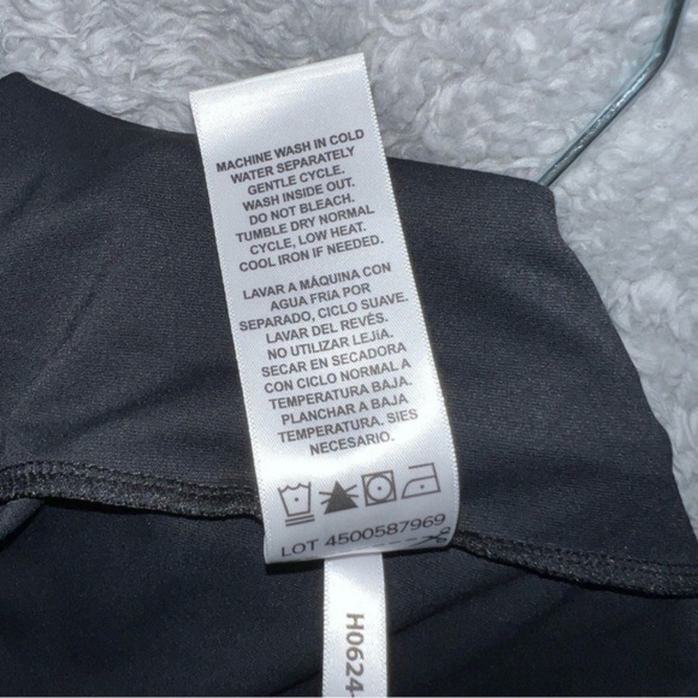 IZOD Performance Womens Medium Black Sleeveless Shirt Golf Tennis Polo‎ Sport - Picture 6 of 8